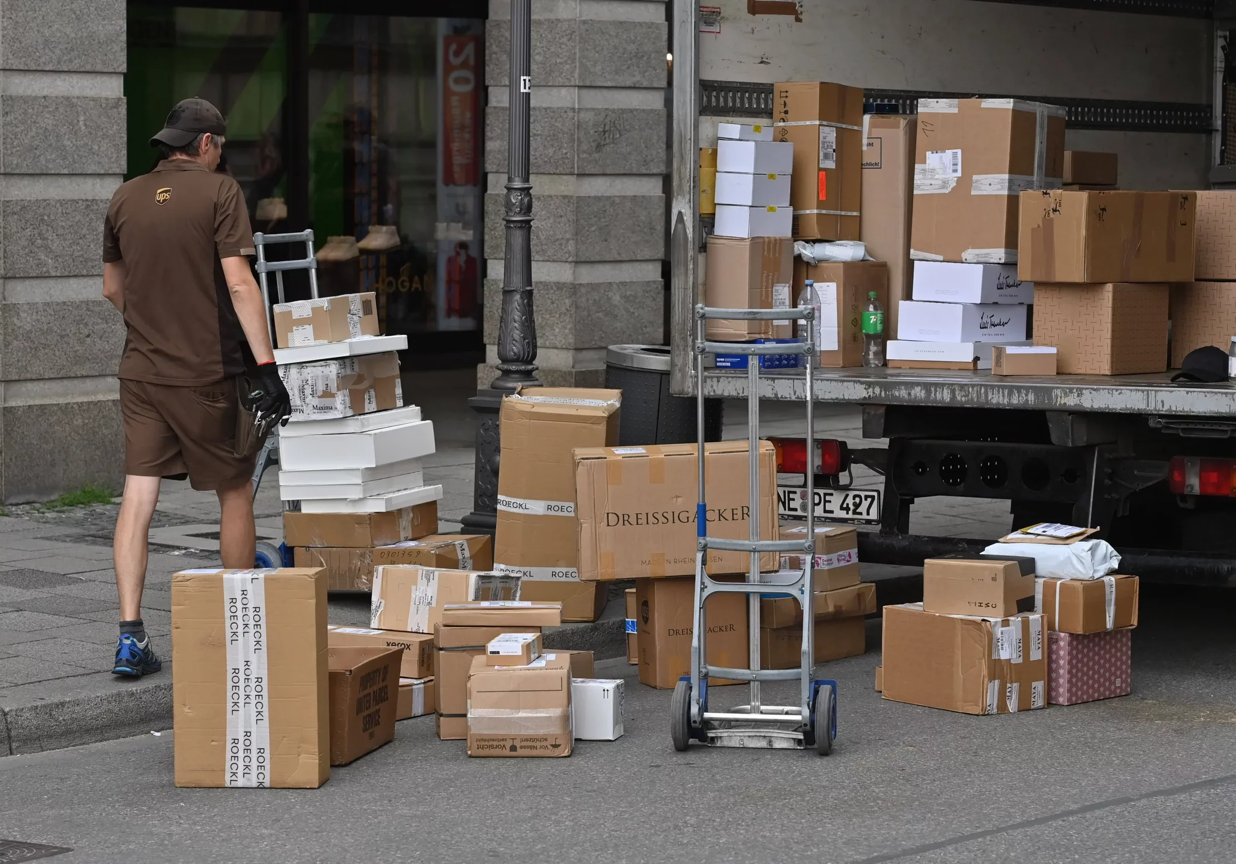 Unternehmen mit Sitz in der EU brauchen dank entrümpelter Verpackungsverordnung nicht in allen Zielländern einen Repräsentanten. Foto: Imago, Sven Simon